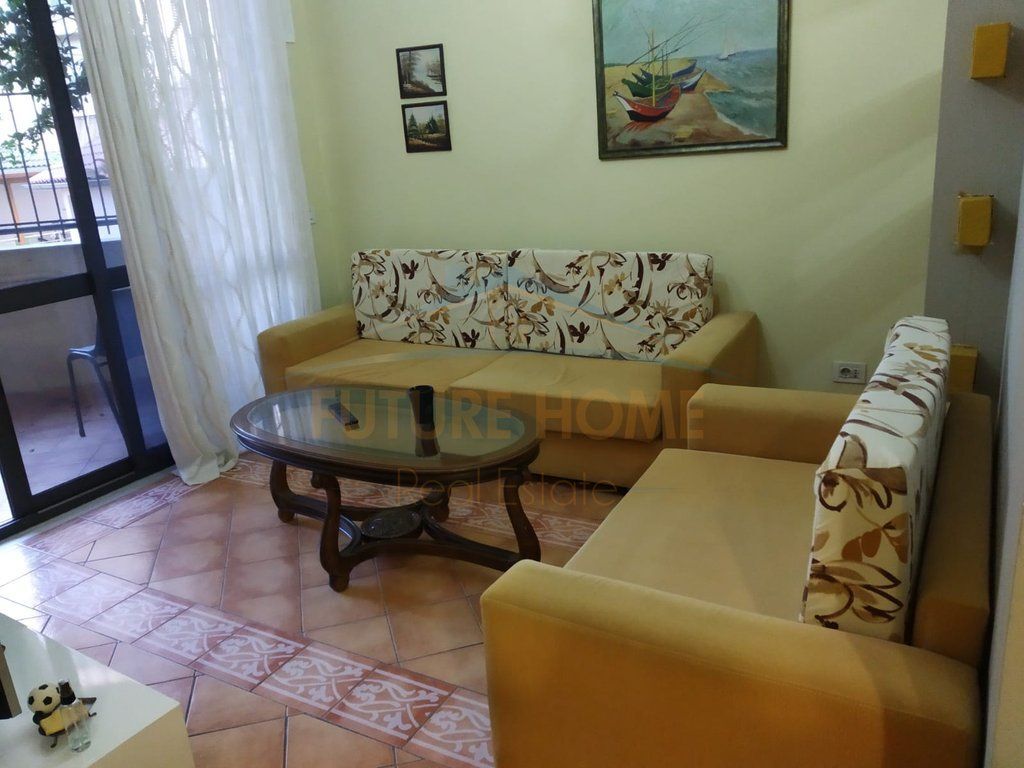 Rent, Apartment 2+1, Paris Commune, Tirana.