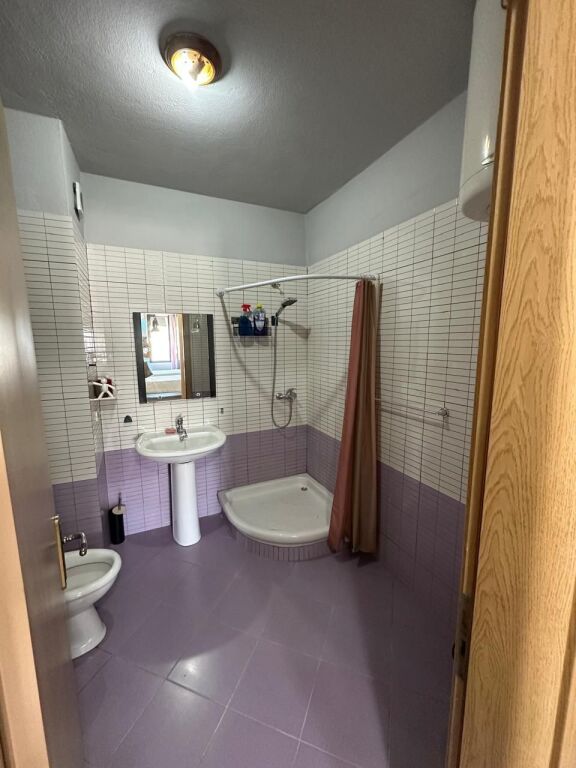 Jap Apartamentin 2+1 + Depo , Komuna e Parisit, Tirane