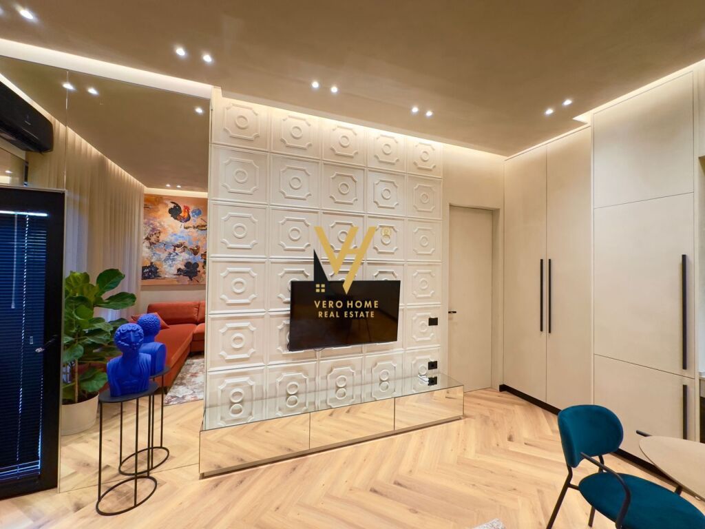 JEPET APARTAMENT LUKSOZ 1+1+BLK ME QIRA TE SQUARE 21-100.000 LEKE