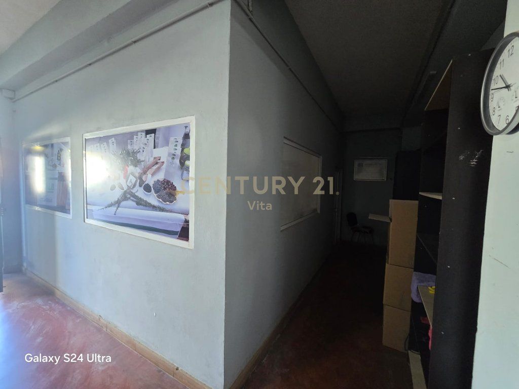 Shop for sale in Durrës (Price per m2 420 euro) !!!