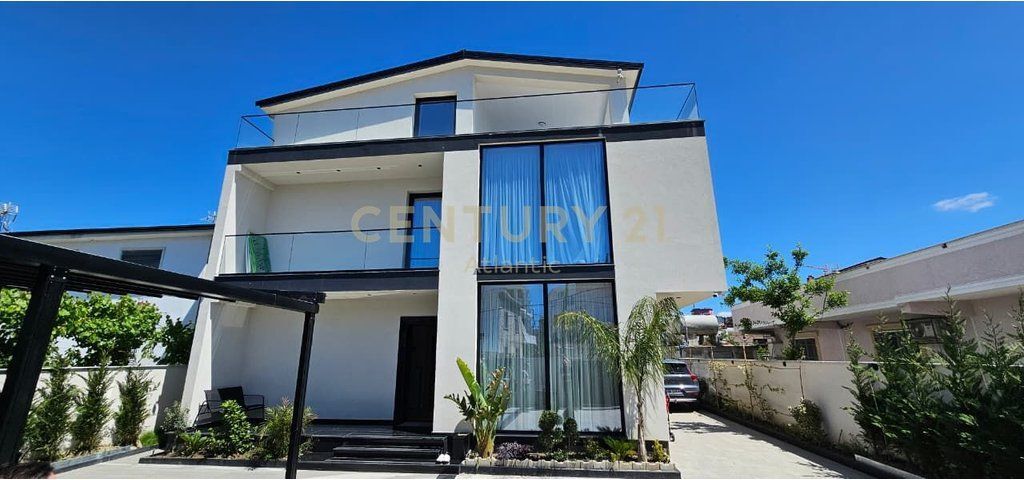 MODERN VILLA FOR SALE 3 FLOORS - RROTA E KUQE BEACH
