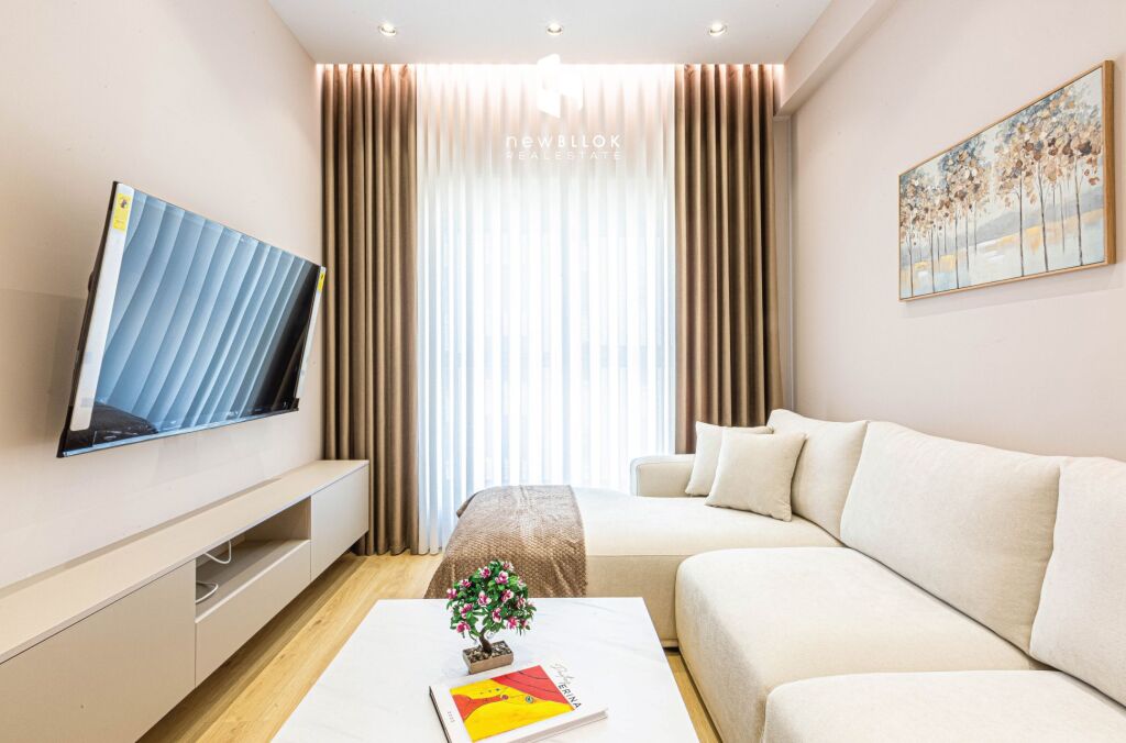 Me Qera: 🏡 Apartamenti 1+1 më Luxury në Residencën Kadiu - Ali Demi📍) 100% I Ri | 50m², Kati 7 (P2026) Cdo gjë në Qese | 45.000 Leke/Muaj ✨