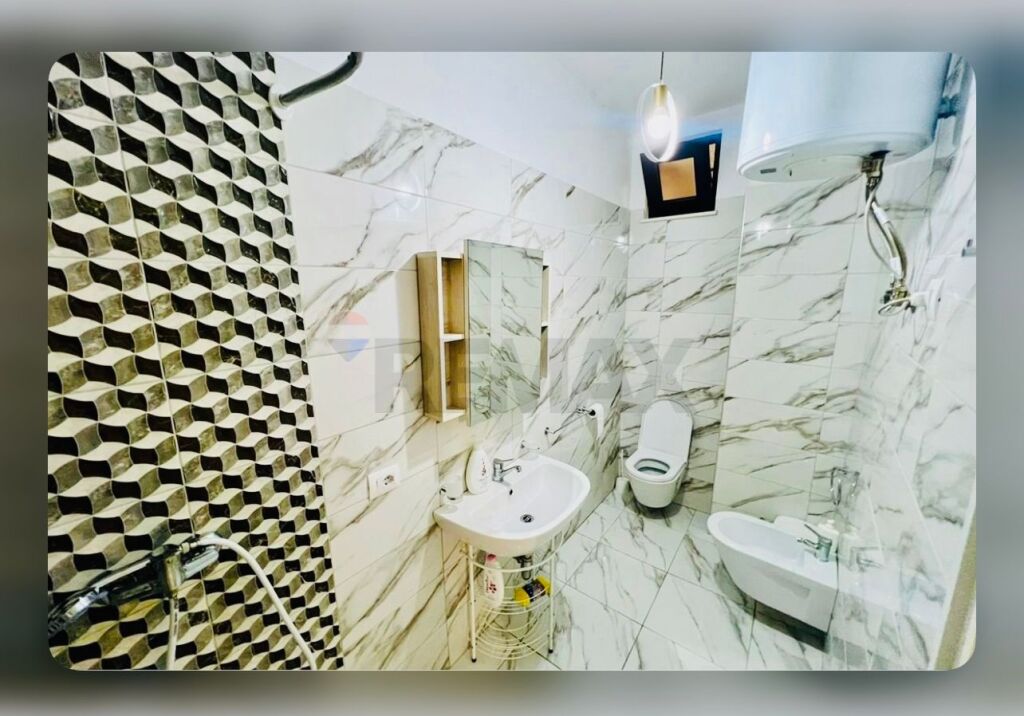 🏡 Apartament 2+1+2 + Post Parkimi me Qira – Kinostudio