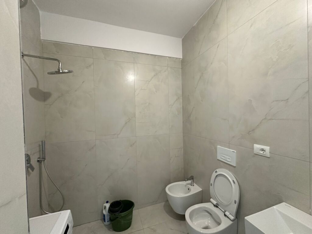 Shitet, Apartament 1+1 Fresk , Tirane Empire69462