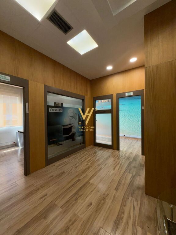 JEPET ZYRE 60 M2 ME QERA TE RRUGA E KAVAJES 800 EURO