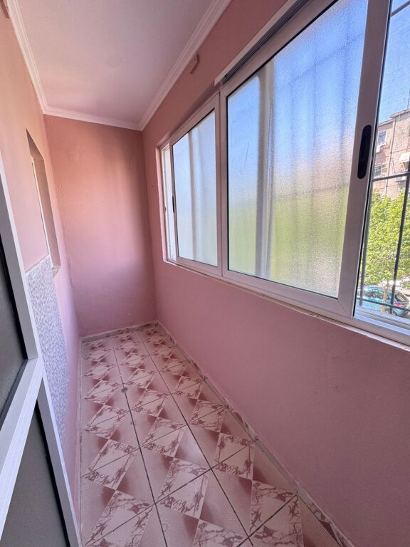 Shitet, Apartament 1+1, Irfan Tomini, Tiranë