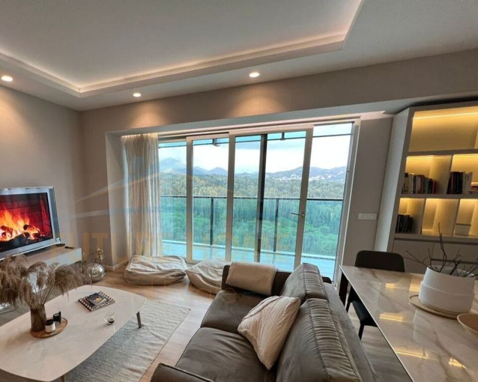 Jepet per qera Apartament luksoz 2+1+2 Ambasador 3