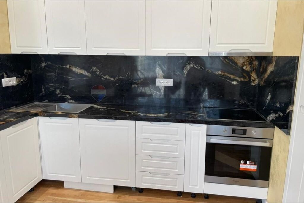 Villa su 2 Piani con Piscina in Vendita – Baia di Lalzi