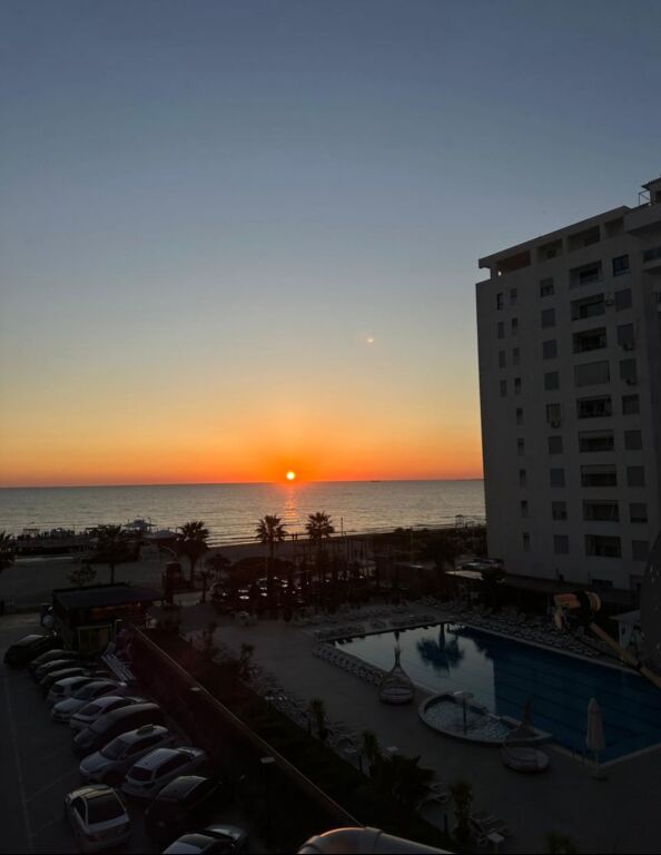 Apartament me Qira Ditore