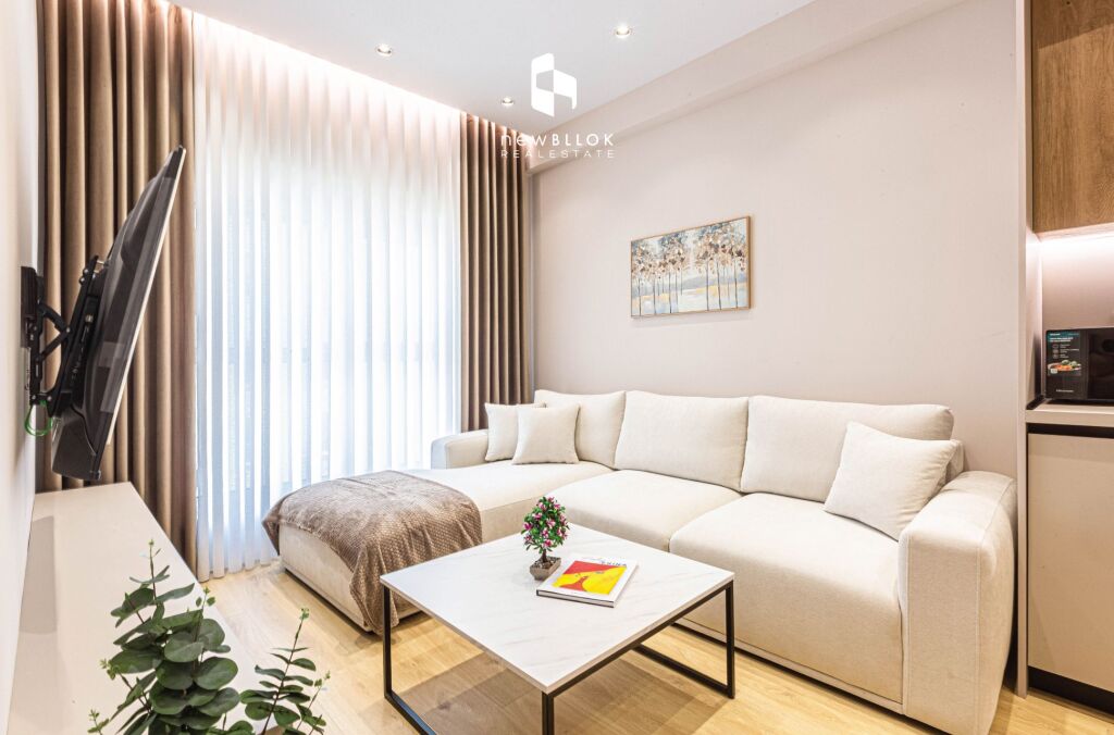 Me Qera: 🏡 Apartamenti 1+1 më Luxury në Residencën Kadiu - Ali Demi📍) 100% I Ri | 50m², Kati 7 (P2026) Cdo gjë në Qese | 45.000 Leke/Muaj ✨