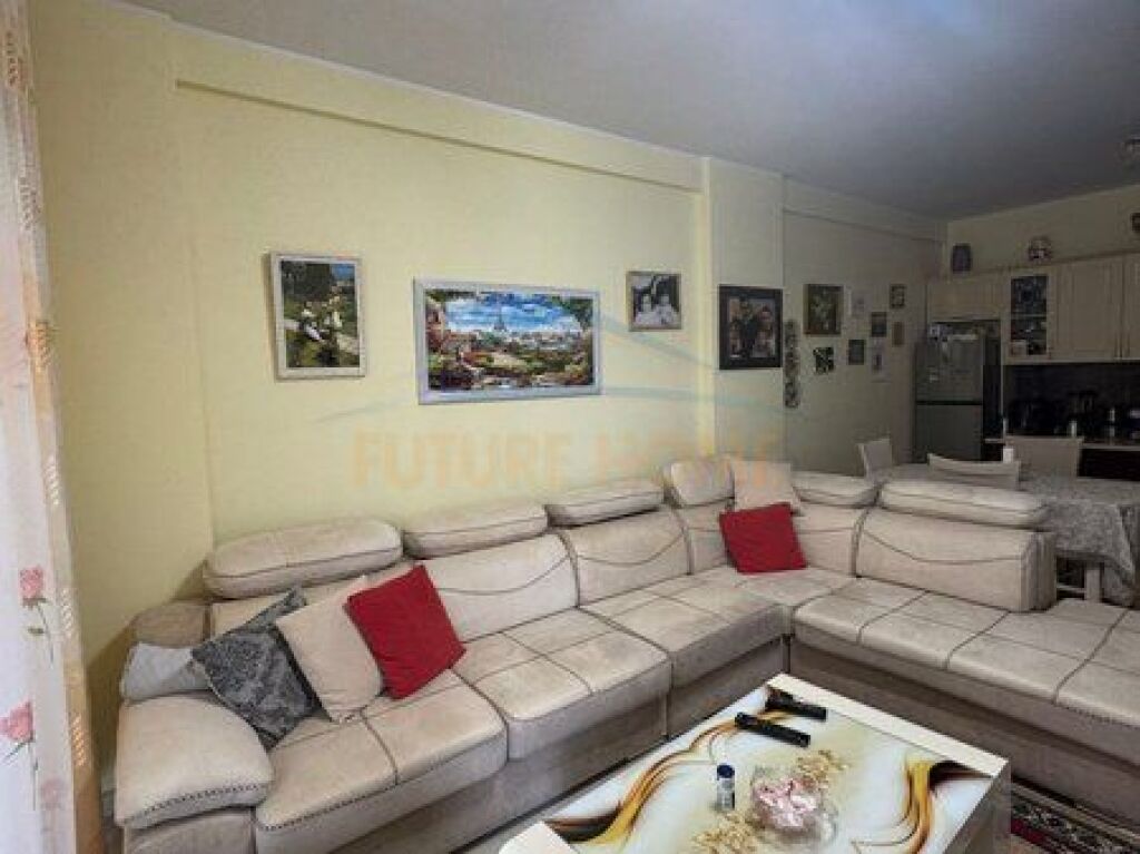 Qera, Apartament 2+1+2, Astir , Tiranë
