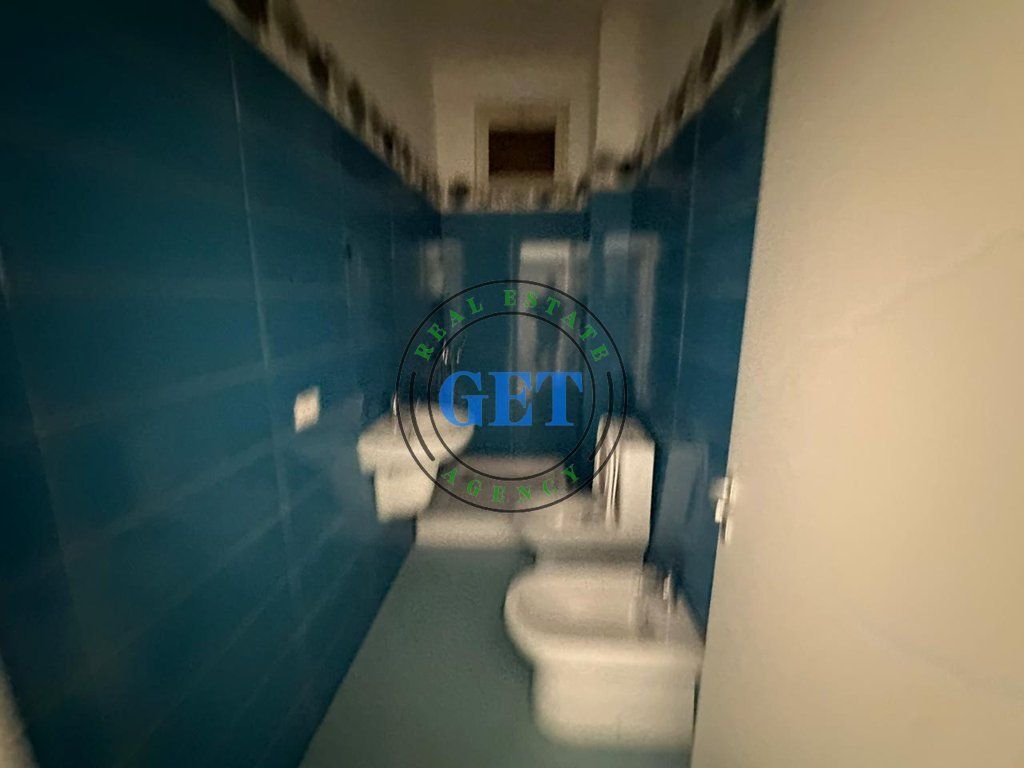 OKAZION, Shitet Apartament 2+1+2, Ish URT, Durrës