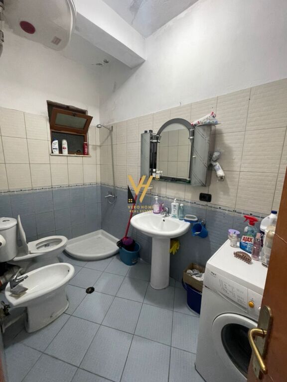 JEPET APARTAMENT 1+1+BLK ME ME QIRA NE VASIL SHANTO 40.000 LEKE