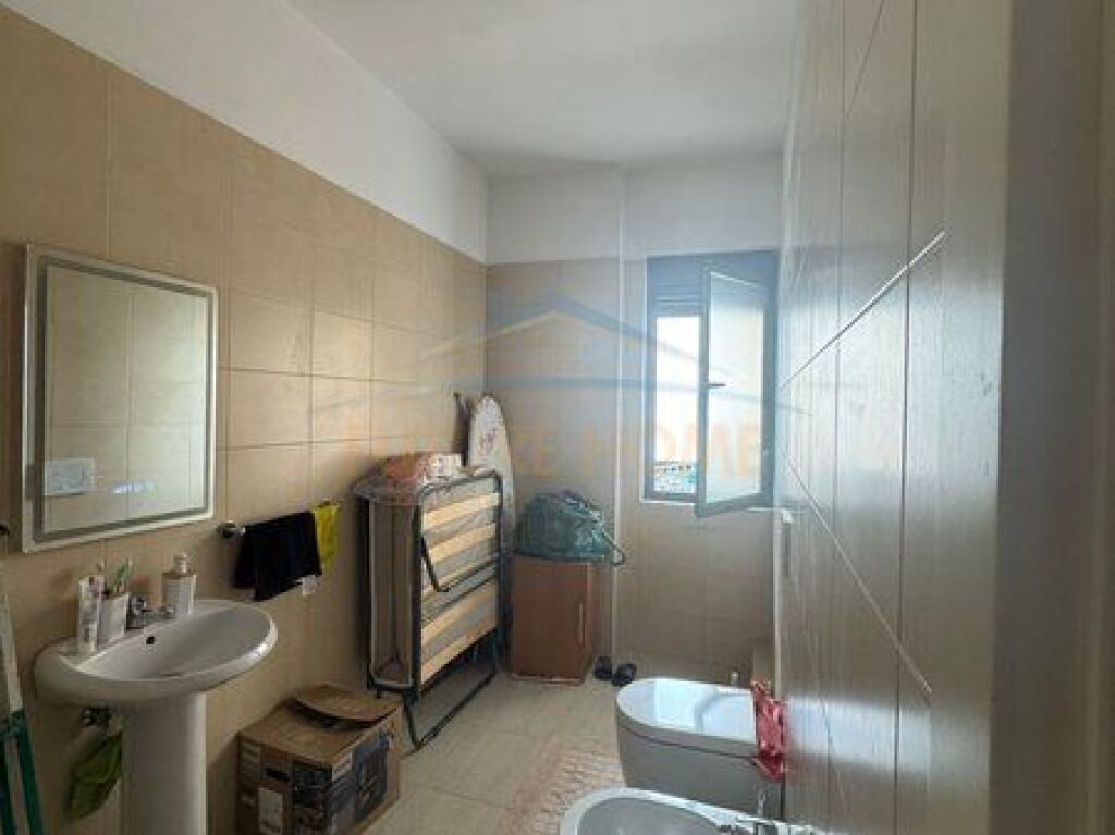 Qera, Apartament 2+1+2, Astir , Tiranë