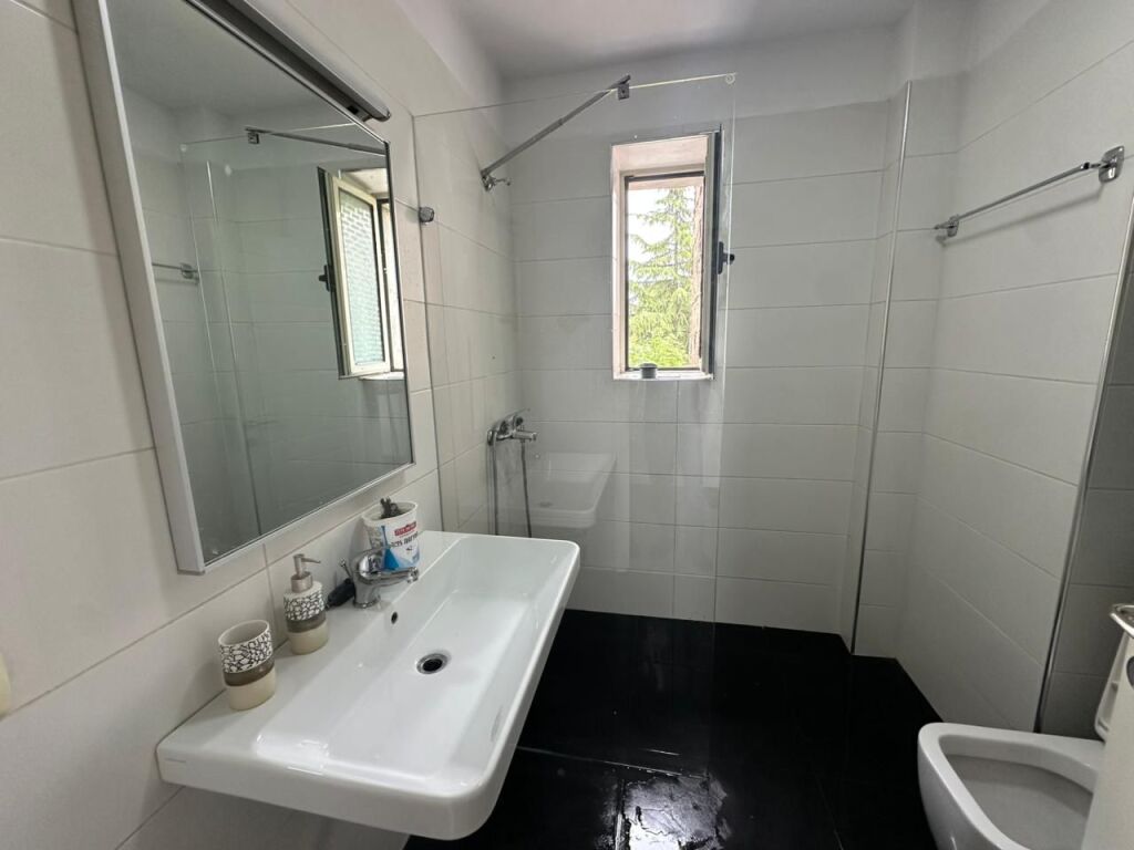 APARTAMENT 1+1 PER QERA PRANE RTSH