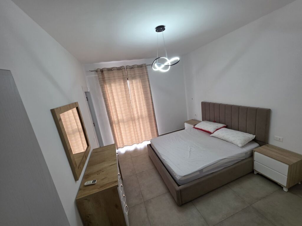 🏡 Jepet me qera apartament 2+1+2