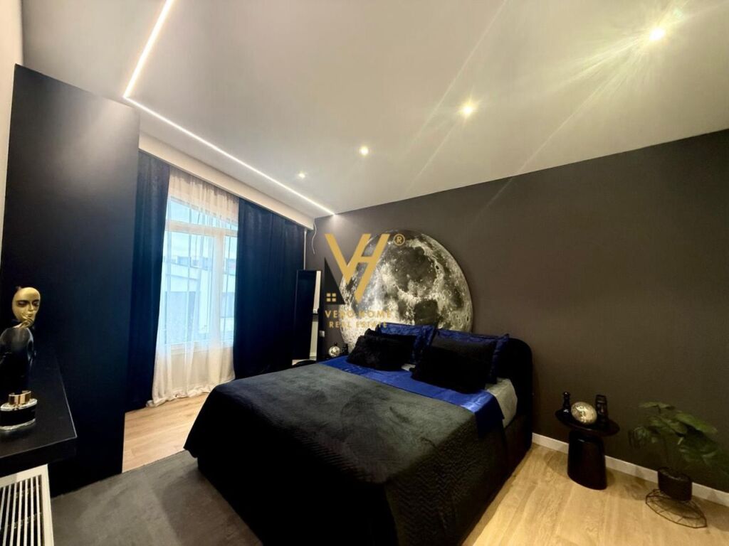 JEPET VILE LUKSOZE TRE KATESHE ME QERA TE TEG 6.500 EURO