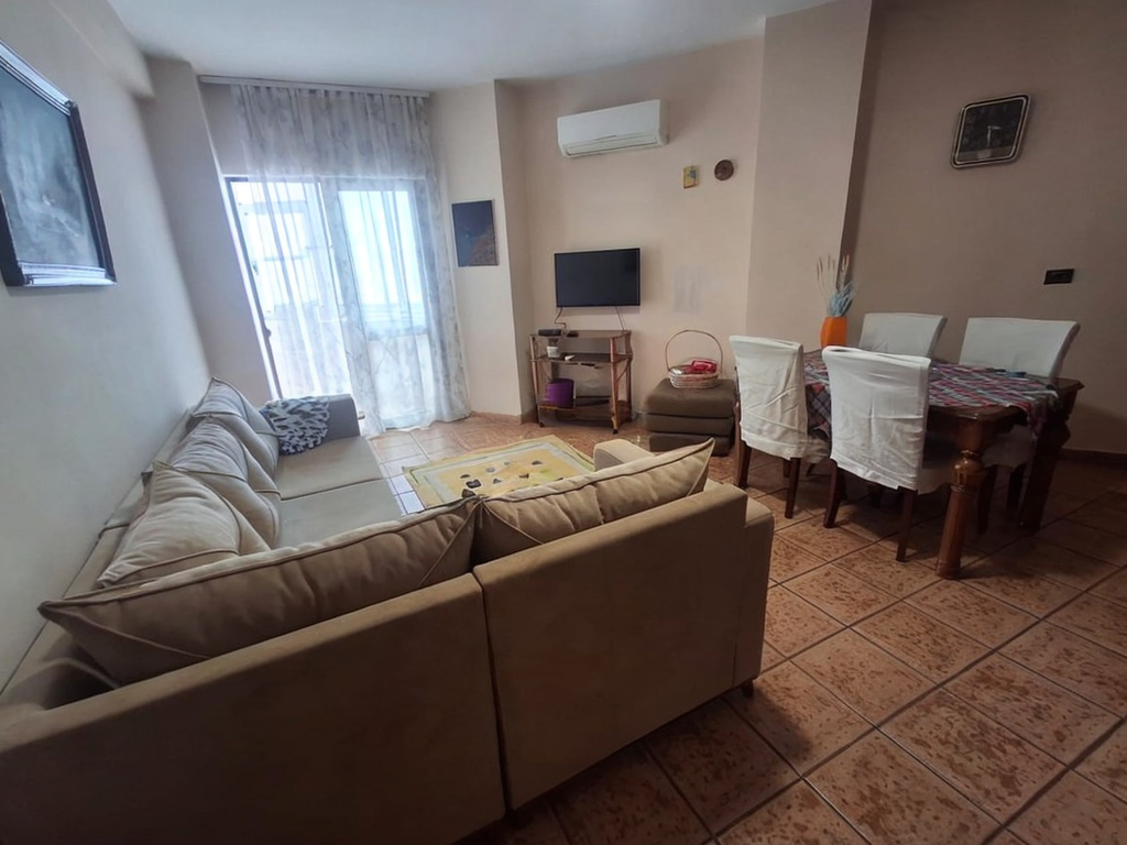 Apartament 1+1 me Qira tek Shkolla e Baletit, pranë BKT