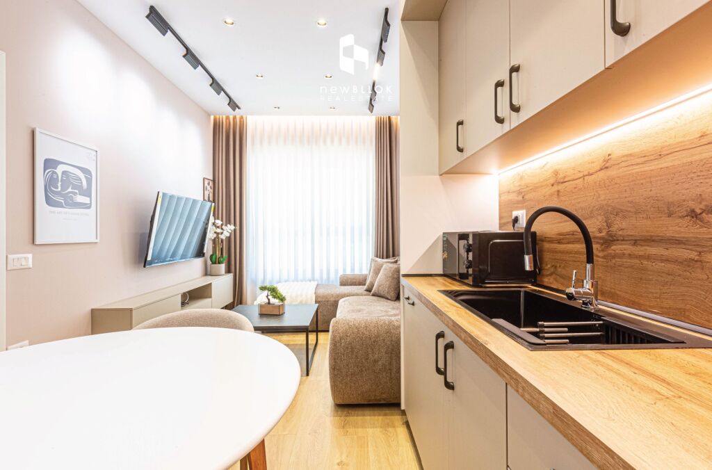For Rent: 🏡 The Most Luxury 1+1 Apartment in Kadiu Residence - Ali Demi📍 100% Brand New | 50m², 7th Floor (P2026) Everything Brand New | 45,000 Lek/Month ✨