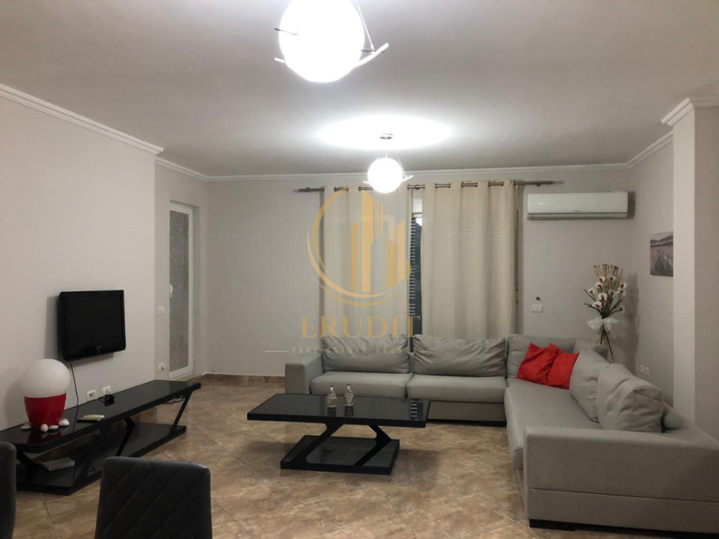 🏡 Apartament modern 2+1 në shitje  Liqeni i Thatë, Tiranë