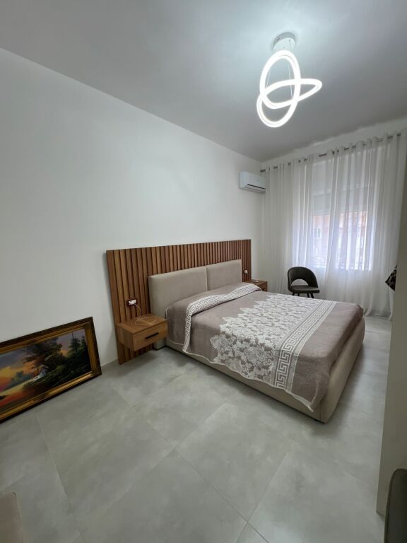 Jepet me qera, Apartament 1+1, Në Vollga – Afër Torrës,Durres