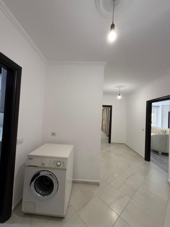Apartament 2+1 me qera ne Yzberisht
