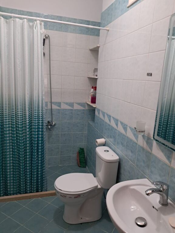 Jepet Me Qera Apartament 2+1+1 Ballkon