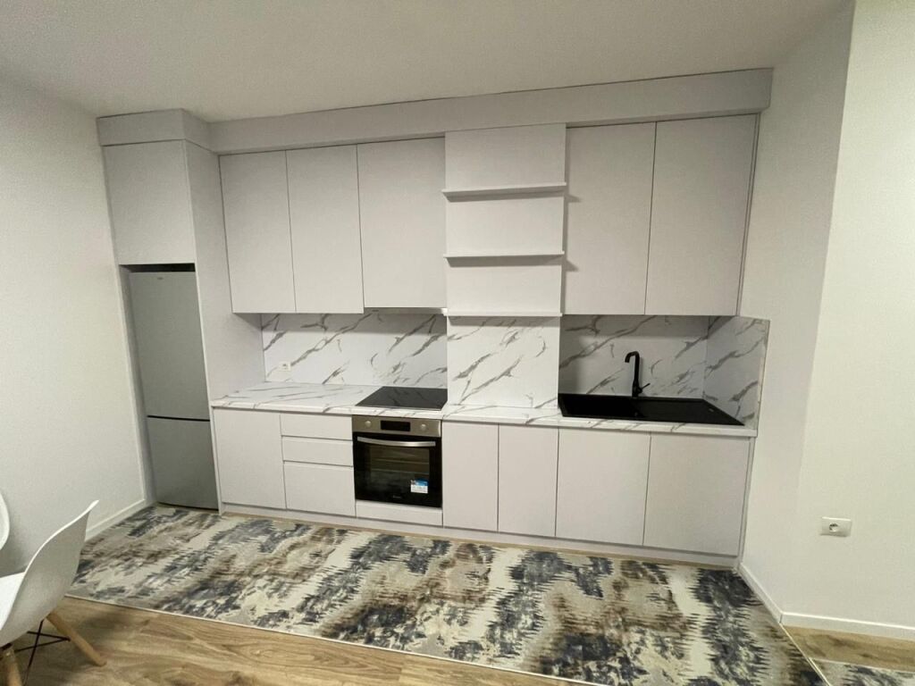 Jepet me qera apartament 1+1 te Aura