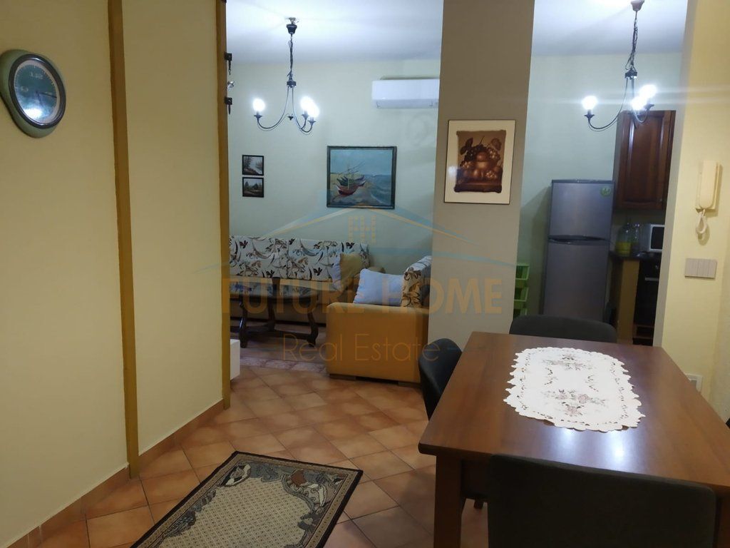Rent, Apartment 2+1, Paris Commune, Tirana.