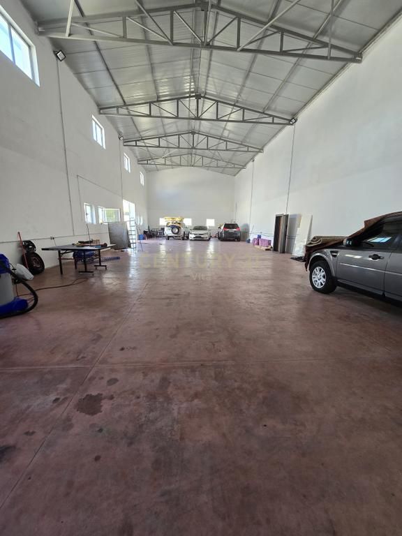 Shop for sale in Durrës (Price per m2 420 euro) !!!