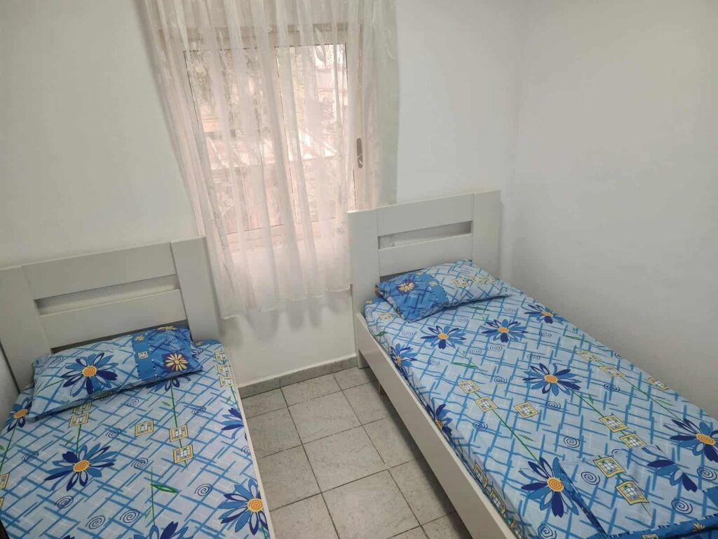 Shitet, Apartament 2+1, Në Shkëmbin e Kavajës – Vija e Dytë me Detin.
