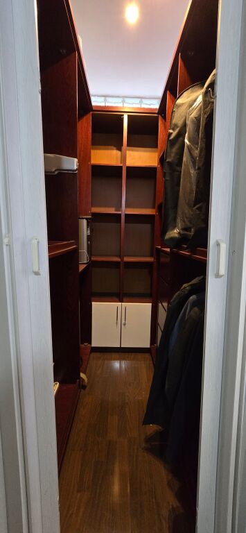 SHITET APARTAMENT 2+1,LIQENI I THATE