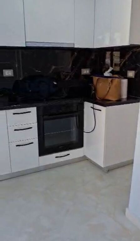 Affitto | Appartamento 2 + 1 | Ali Demi 400 €/mese