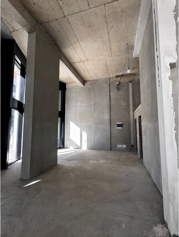 Locale di Servizio in Affitto – River 1 Residenza