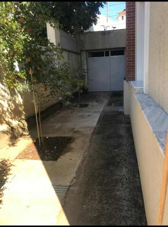 Qera | Shtëpi private 1 + 1 | Tregu Elektrik | 400 €/muaj