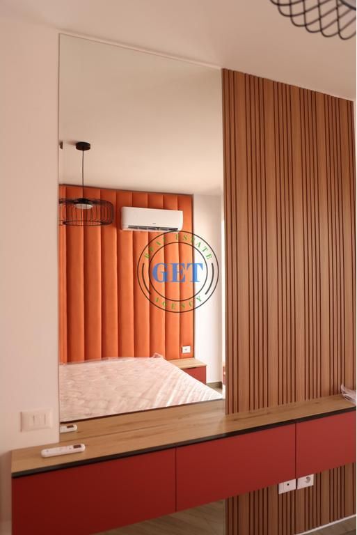 🌊 Apartament 1+1  për shitje në zonën prestigjioze të Malit të Robit — vetëm 250 metra nga deti.