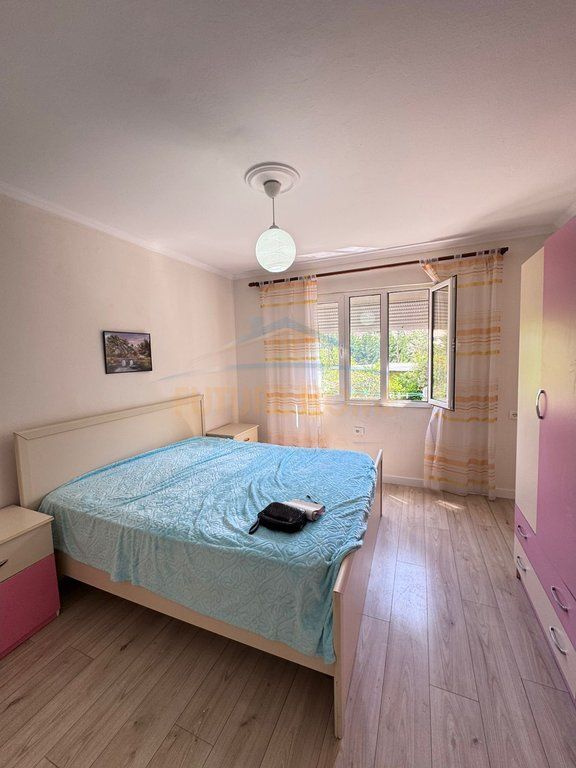 Shitet Apartament 1+1, Rruga Irfan Tomini