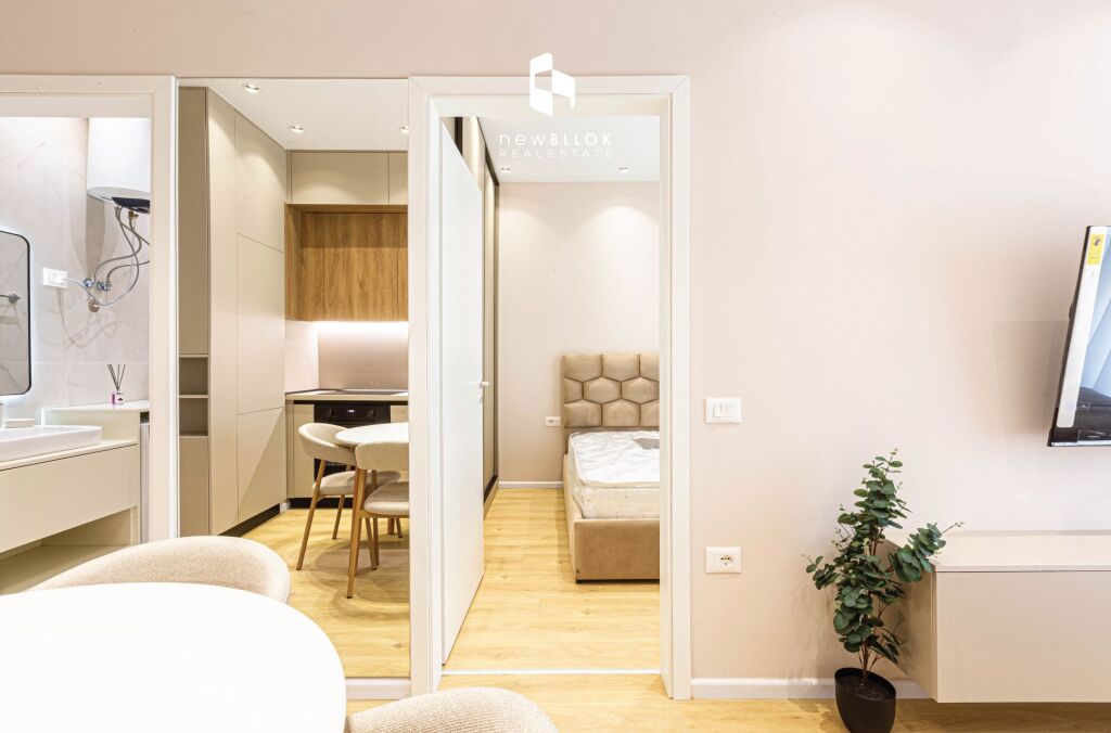 Me Qera: 🏡 Apartamenti 1+1 më Luxury në Residencën Kadiu - Ali Demi📍) 100% I Ri | 50m², Kati 7 (P2026) Cdo gjë në Qese | 45.000 Leke/Muaj ✨