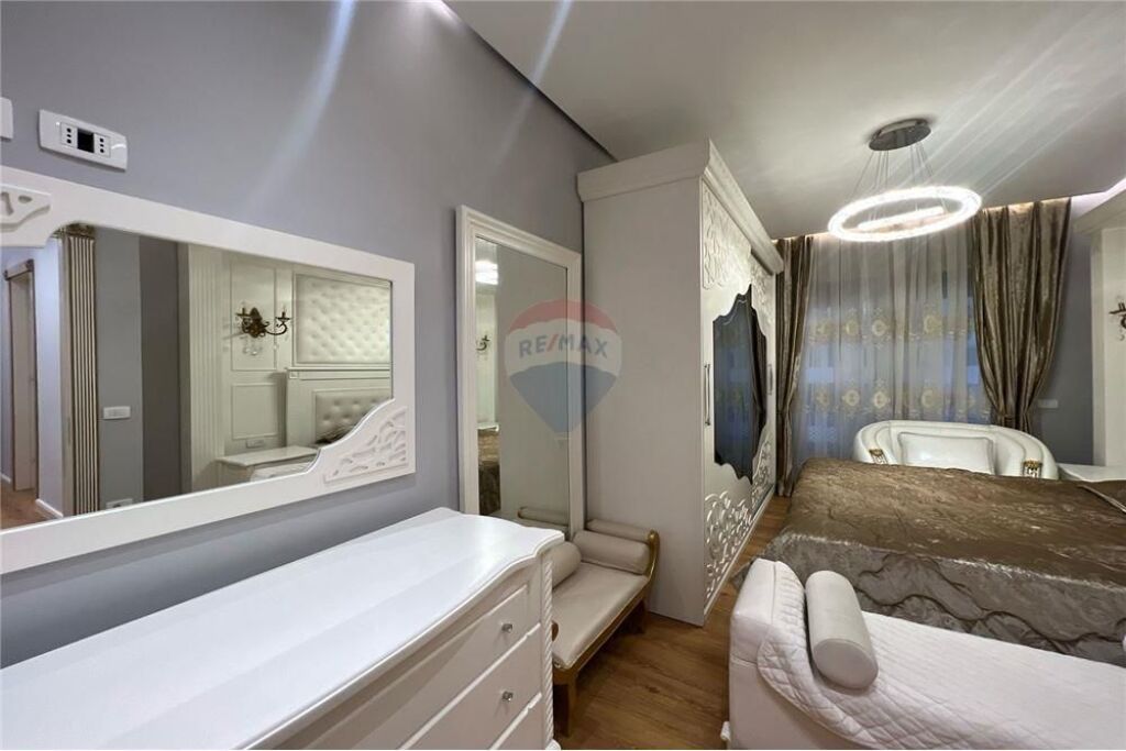 Apartament 3+1+2+Parkim me qera Kompleksi Delijorgji