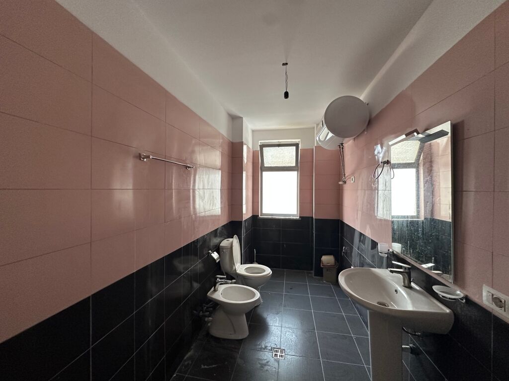 For sale, Apartment 2+1, Kinostudio, Tirana