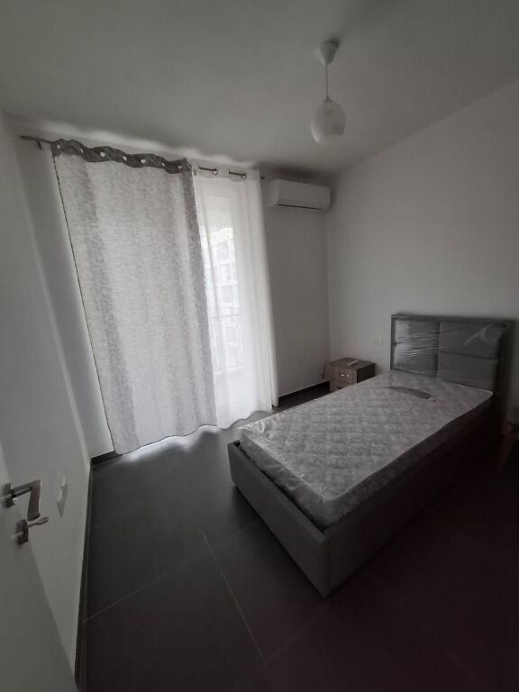 Jepet Apartament me qera