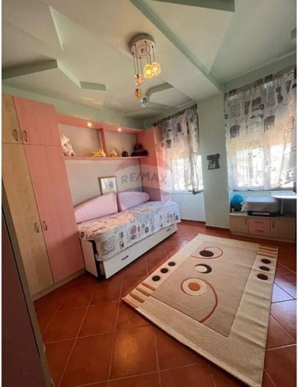 Apartament 2+1+2 me qira 21 Dhjetori