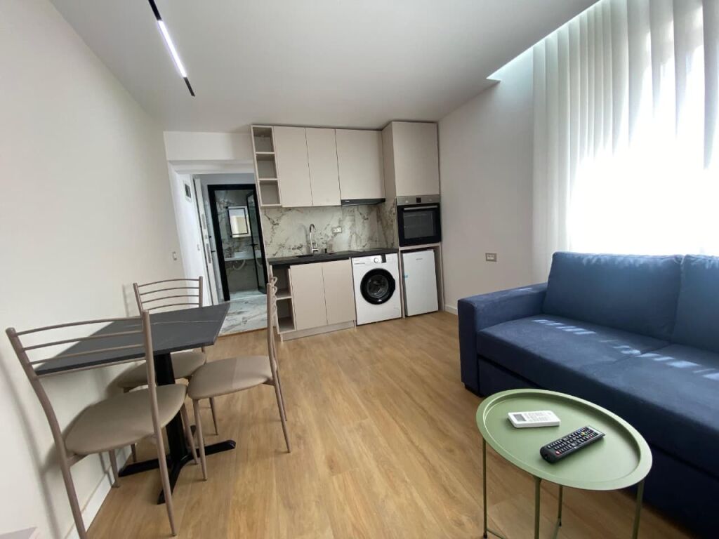 🏡 Shitet Apartament 1+1 – pranë Shkollës së Baletit, Tiranë