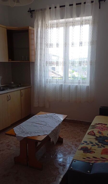 Apartament me qera - Kodra e Priftit