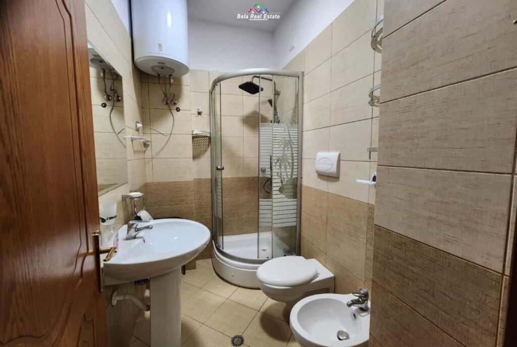 Apartament Me Qera 2+1 Ne Myslym Shyr (ID B2201913) Tirane