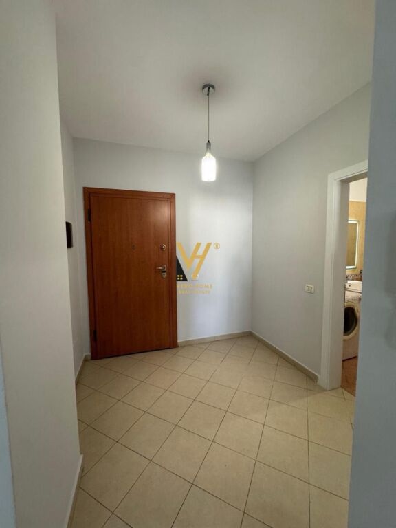 JEPET APARTAMENT 1+1+BLK ME QERA TEK DON BOSKO 50.000 LEKE