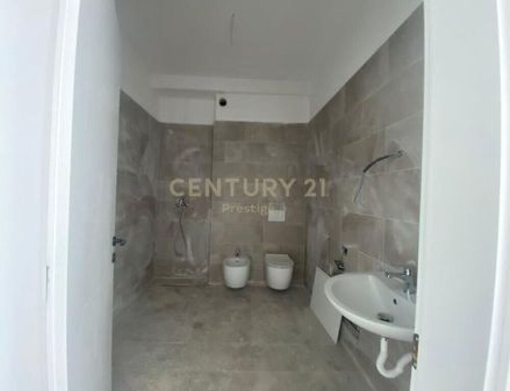 APARTAMENT 2+1+2 ME QIRA "DIAMOND RESIDENCE", TIRANE!
