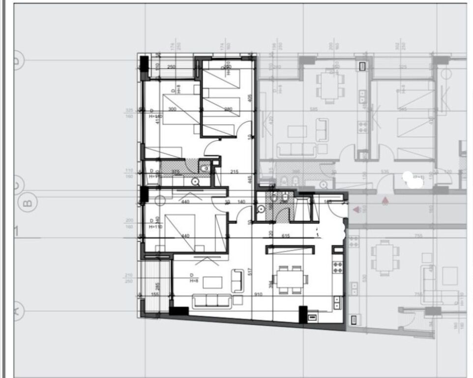Shitet Apartament 3+1+2