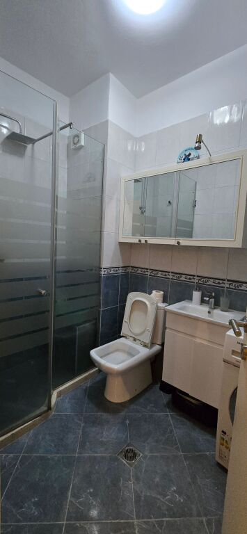 SHITET APARTAMENT 2+1,LIQENI I THATE