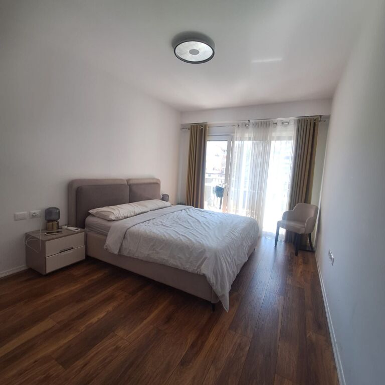 Apartament me qera 2+1+2 te olimpiku